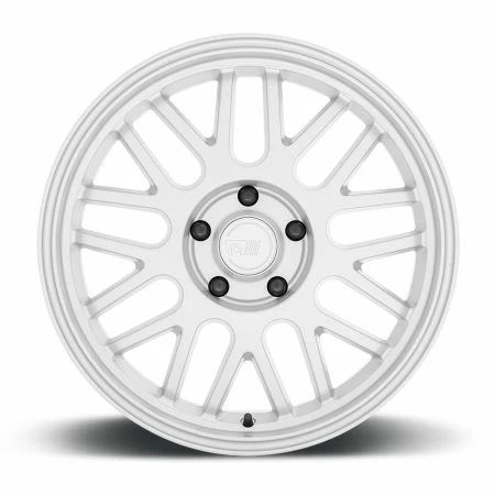 18x8.5 Motegi MR144 M9 Hyper Silver 5x112 35mm 5 18x8.5 Motegi MR144 M9 Hyper Silver 5x112 35mm - Image 3